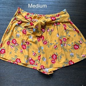 Soft floral shorts